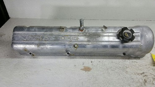 1981 Datsun 810 Maxima Valve Cover 2.8L Engine Oem