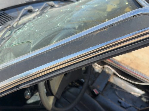 1973-1980 Mercedes 450SL 107 Driver Left Door Surround Chrome Trim Moulding