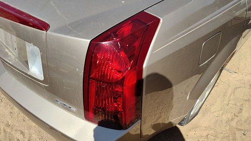 2004-2007 Cadillac Cts Passenger Right Tail Light Brake Lamp Oem Rear 15930596
