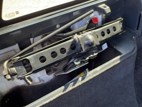 1995-2005 Chevy S10 Blazer 4 Door Jack Tool Kit Set Assembly Spare OEM 15099968