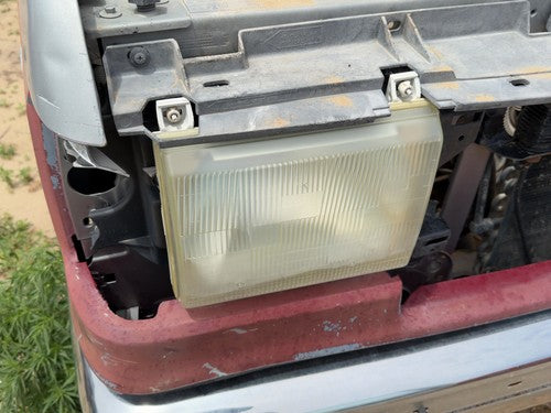 1987-1991 Ford F150 Passenger Right Head Light Oem Front Lamp E9Tz13008C