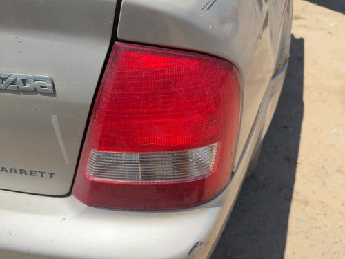 1999-2003 Mazda Protege Dx Passenger Right Tail Light Brake Lamp Oem Rear