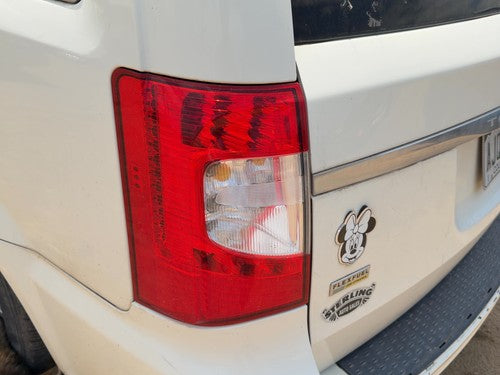 2011-2016 Chrysler Town & Country Driver Left Tail Light Brake Lamp Oem Rear