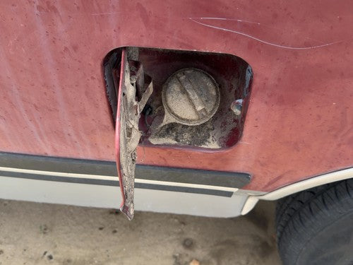 1987-1991 Ford F150 Fuel Filler Neck Assembly With Gas Cap Oem