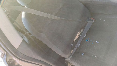 2000-2004 Dodge Intrepid Passenger Right Front Seat Belt Retractor Oem Shoulder
