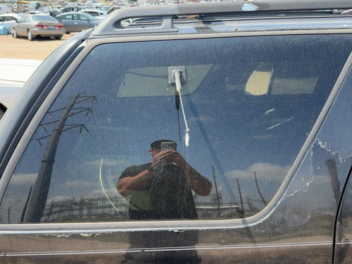 97-04 Chevy S10 Blazer Passenger Right Rear Quarter Glass Back Side Window Oem