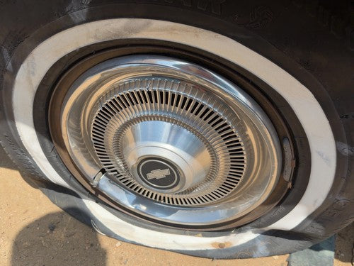 1971-1976 Chevy Impala Set of Four 15 Inch Hubcaps Wheel Covers OEM 03968761