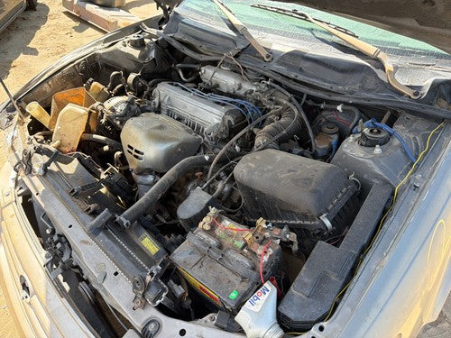 1997-2001 Toyota Camry Driver Left Inner Tail Light Brake Lamp OEM 81680AA020