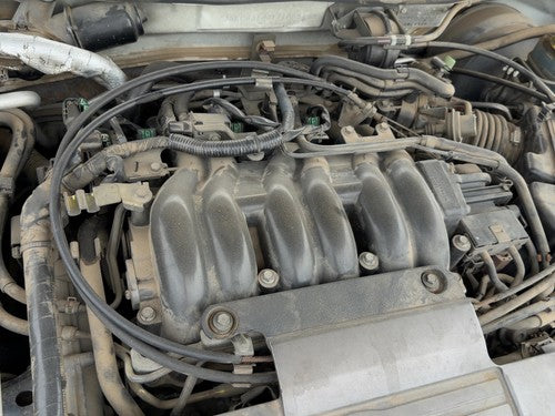 2000-2001 Infiniti I30 Upper Intake Manifold Oem 3.0L 140103Y110