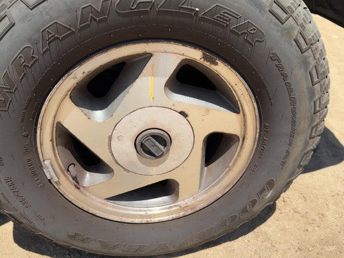 91-94 Ford Explorer 2 Dr 15 Inch Aluminum Wheel Factory 5 Hole Rim OEM F1TZ1007B