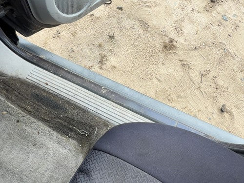 2006 Chevy Equinox Passenger Right Lower Kick Trim Panel Oem Light Gray 14B