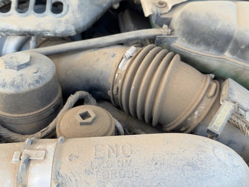 05-07 F350 Complete Air Intake Cleaner Filter Box Housing With Tube Oem 6.0L