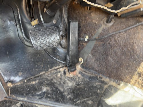 1973-1980 Mercedes 450SL 107 Gas Pedal Assembly Accelerator 4.5L OEM