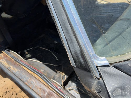 1980 Mercedes 450SL 107 Passenger Right Chrome Trim Around Door OEM Black