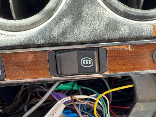 1980 Mercedes 450SL 107 Heated Rear Window Switch Dash OEM 0008206010