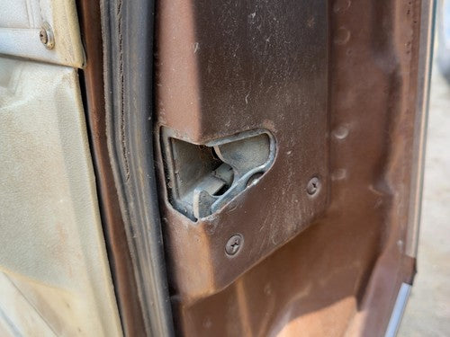 1974 Chevy Impala Passenger Right Front Door Latch With Rods/Cables Oem