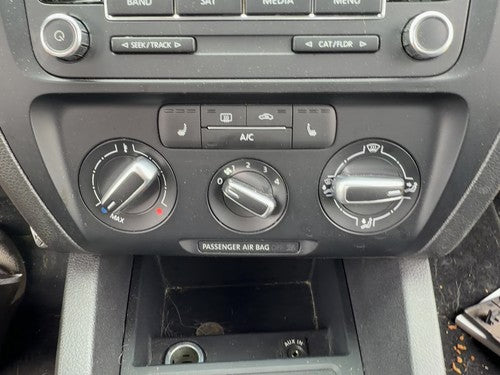 2011-2014 Vw Jetta Temperature Control Module In Dash Heater Ac Head Unit Oem