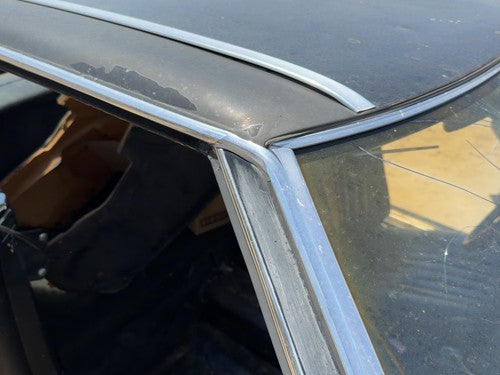 1980 Mercedes 450SL 107 Passenger Right Chrome Trim Around Door OEM Black