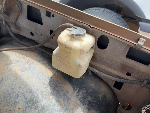80 Silverado C20 Windshield Washer Fluid Reservoir With Pump Oem Wiper Tank