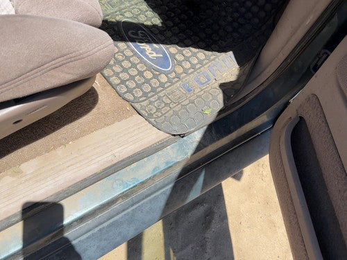 94 Explorer 2 Dr Passenger Right Lower Sill Step Moulding Trim Panel Oem Tan
