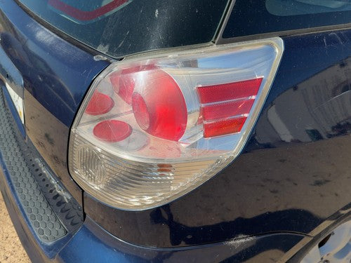 2003-2008 Toyota Matrix Xr Passenger Right Tail Light Brake Lamp Oem Rear