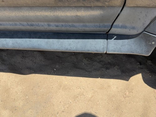 94 Ford Explorer 2 Dr Passenger Right Lower Rocker Panel Moulding Side Skirt Oem