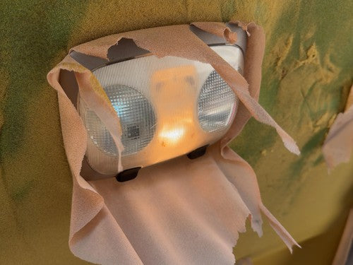 91-94 Ford Explorer 2 Dr Rear Dome Light Assembly OEM Tan