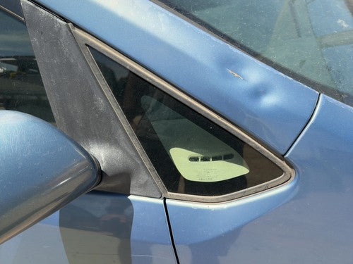 2004-2009 Toyota Prius Passenger Right Front Vent Window OEM