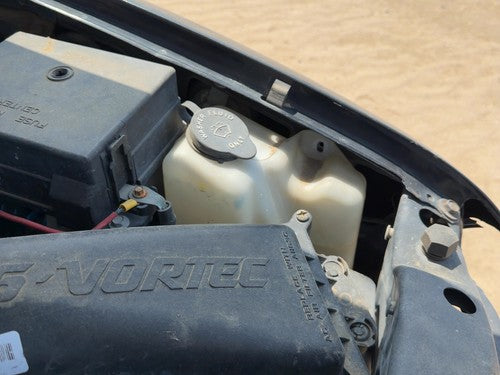 95-05 S10 Blazer Windshield Washer Fluid Reservoir With Pump Oem Wiper Tank