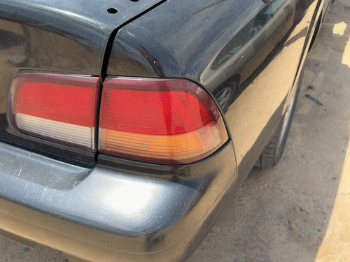 1997-1999 Nissan Maxima Passenger Right Outer Tail Light Brake Lamp Oem Rear