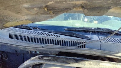 05-10 Jeep Grand Cherokee Passenger Right Windshield Wiper Arm Oem Blade Lever