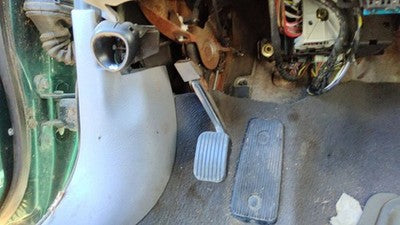2000 Ford Taurus Parking Brake Pedal Assembly Oem Complete Emergency Unit