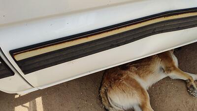 2001 02 Silverado 2500 Hd Passenger Right Rear Moulding From Door Oem Back Trim