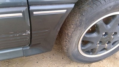91 Mitsubishi Galant Vr-4 Passenger Right Moulding From Fender Trim Strip Green