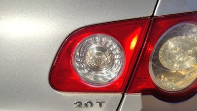 2006-2010 Vw Passat Passenger Right Inner Tail Light Brake Lamp Oem Rear