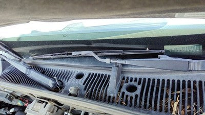1999 Buick Park Ave Windshield Wiper Cowl Vent Trim Panel Oem Cover