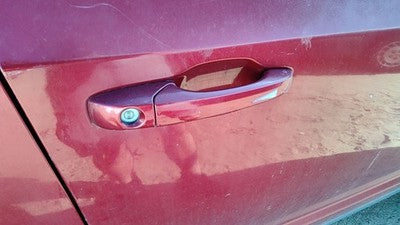 09-10 Dodge Journey Passenger Right Front Outside Door Handle Inferno Red Prh