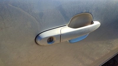 2005-10 Cobalt Coupe Passenger Right Front Outside Door Handle 95u Ultra Silver