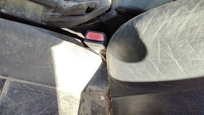 Bmw 540I Driver Left Front Seat Belt Buckle Receiver Oem Black