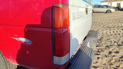 1986-1997 Nissan Hardbody Driver Left Tail Light Brake Lamp Oem Rear B65503b300