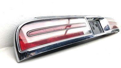 1991-1996 Buick Park Ave Ultra Middle Center Tail Light Brake Lamp Oem Rear