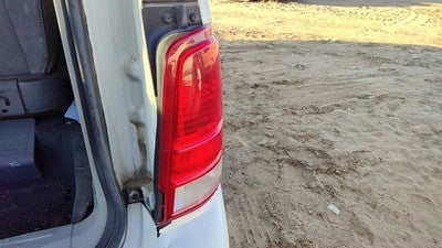 2004-2007 Ford Freestar Passenger Right Tail Light Brake Lamp Oem Rear