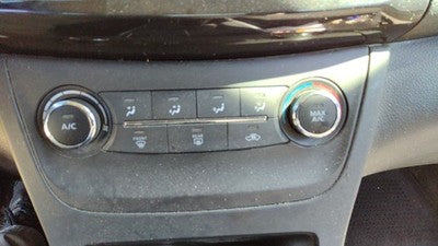 17-19 Nissan Sentra Temperature Control Module In Dash Heater Ac Head Unit Oem