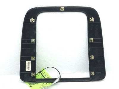 2007-2008 Yukon Xl Denali Trim Bezel Around Radio Surround Dash Panel Oem