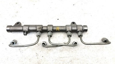 15-19 F250 Powerstroke Passenger Right Injector Rail With Lines 6.7L Super Duty