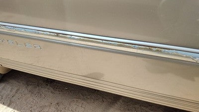 00 Town & Country Driver Left Front Moulding From Door Oem Trim Strip Gold