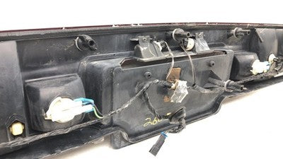 1997-1999 Buick Century Center Tail Light Middle Brake Lamp Oem 05978553