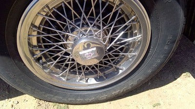 1984-1985 Olds 88 15" Wheel Cover Oem Wire Type Hub Cap Factory Spoke Design