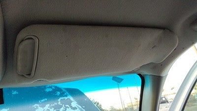 2000-2003 Chevy Suburban Passenger Right Sun Visor Oem 922 Light Gray 15750537