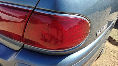 01-04 Lesabre Buick Lesabre Passenger Right Outer Tail Light Brake Lamp Oem Rear